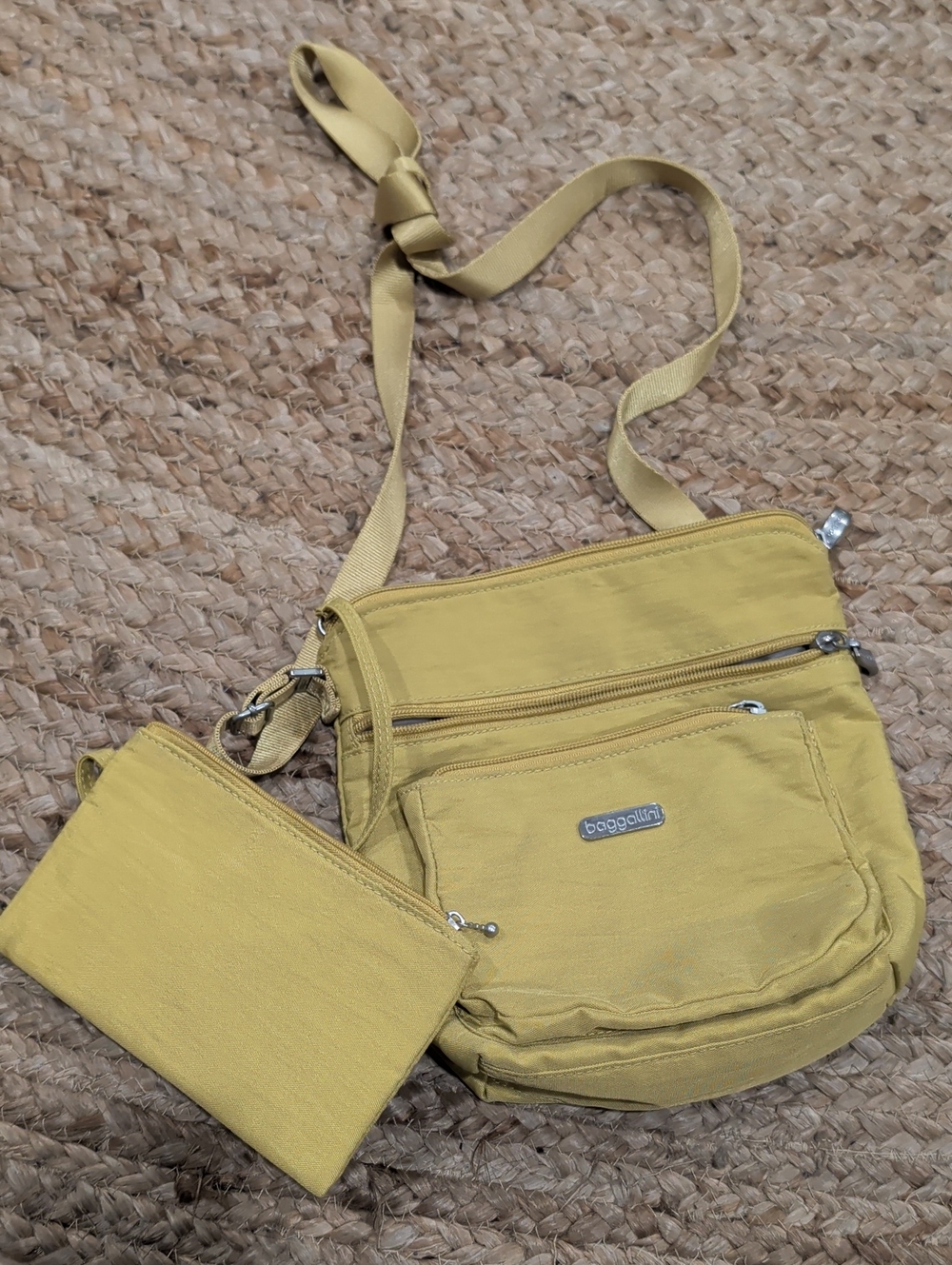 Baggallini Yellow Crossbody with Matching Pouch